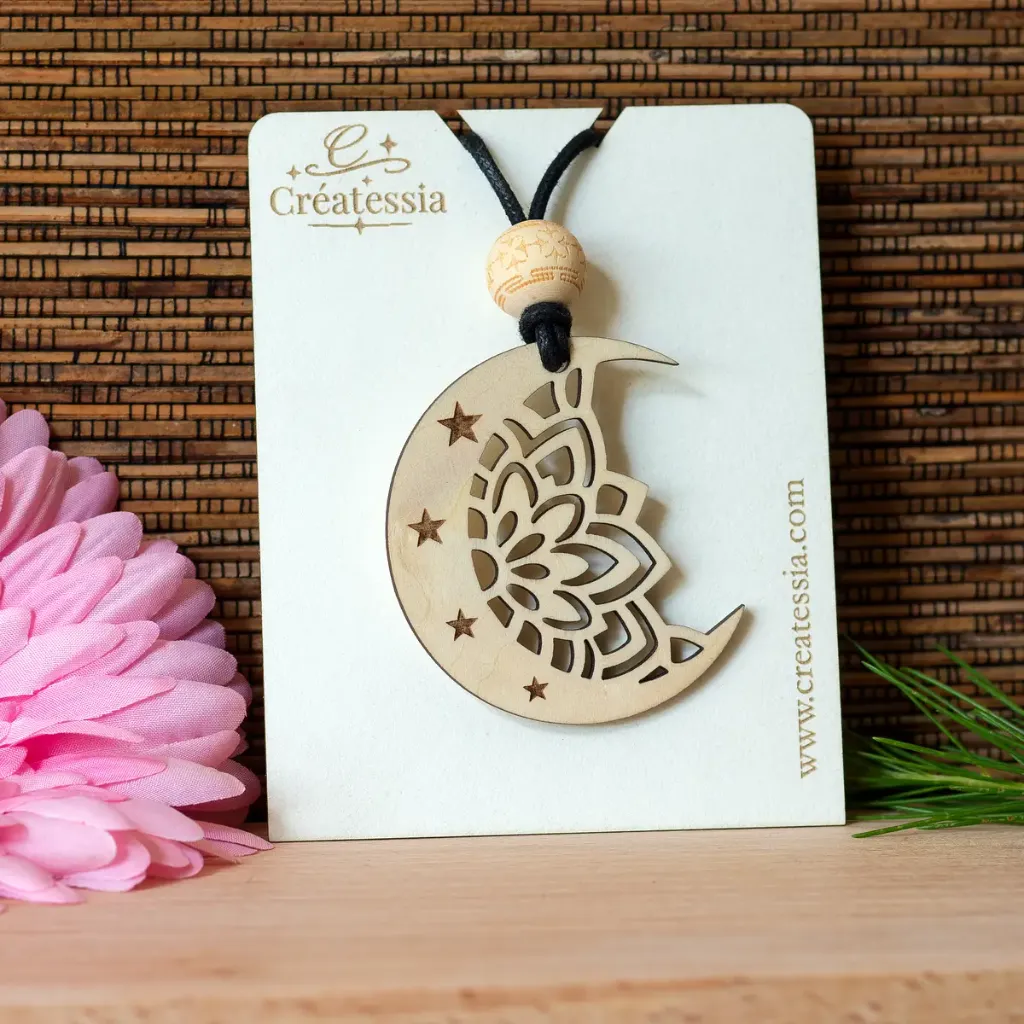 Collier "Croissant de lune"