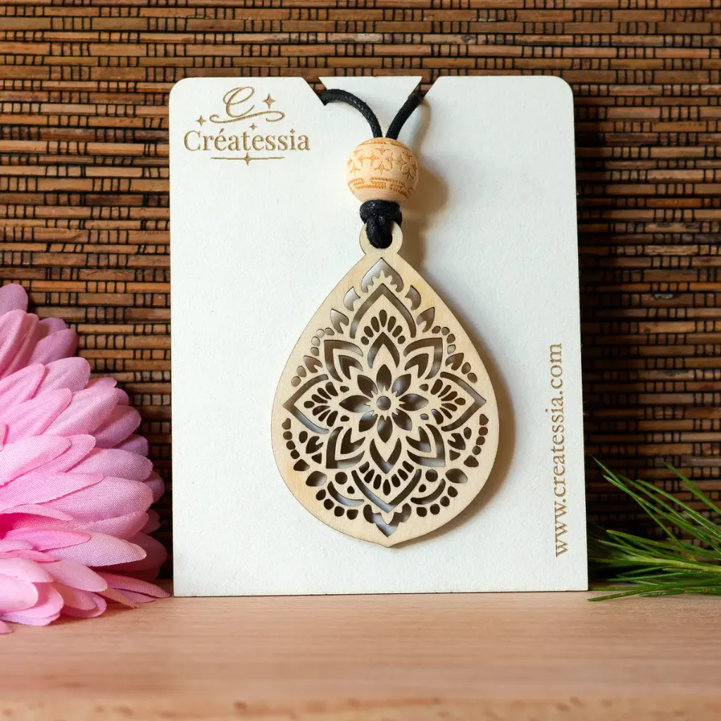 [BIJ-COL-005] Collier "Rosace"